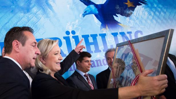 Strache trifft Le Pen: Rechtspopulisten wittern Morgenluft