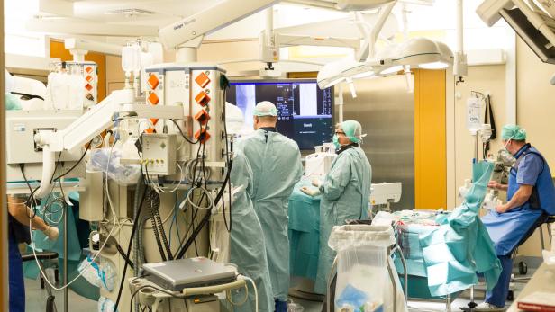 OP-Saal  im AKH (Symbolbild): Mediziner klagen über wiederkehrende Lüftungspannen. 