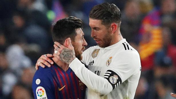 Das Bild täuscht: Freundlich geht&#039;s zwischen Barca (li. Messi) und Real (Ramos) selten zu.