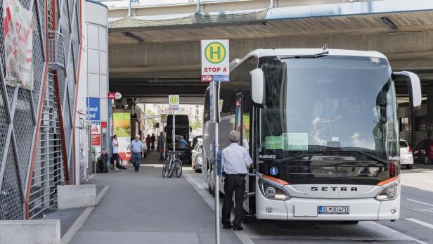 Fernbus-Terminal: Rot-Grün "vergaß" auf eigenen Stadtrat