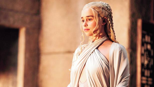 Daenerys Targaryen, dargestellt von Emilia Clarke, in einer Szene aus „Game of Thrones“.