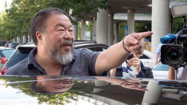 Wohin geht die Reise? Wird Ai Weiwei in Europa bleiben? Jedenfalls soll es in den nächsten Tagen nach Berlin gehen.