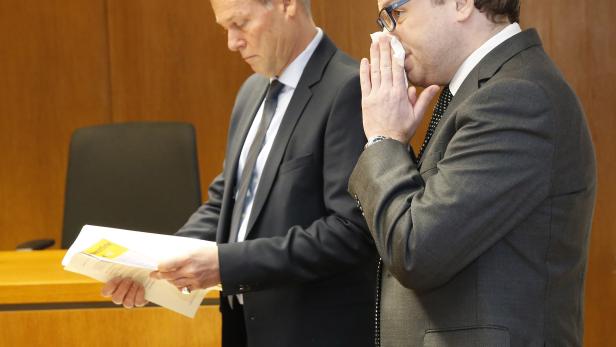 Harald Dobernig vor Prozessbeginn.