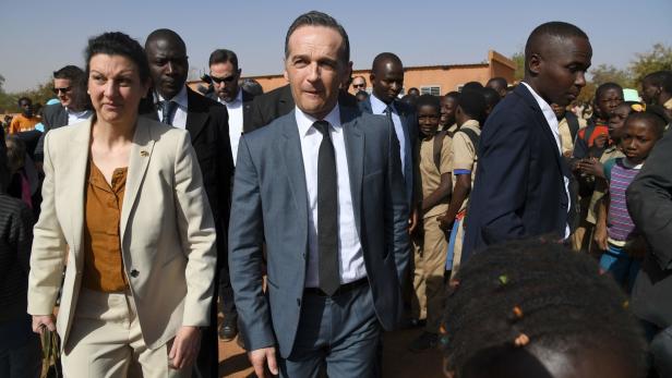 Maas auf Afrika-Besuch (hier in Burkina Faso)
