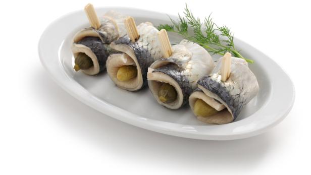 homemade rollmops Leckerschmecker für das Ende der lustigen Zeit