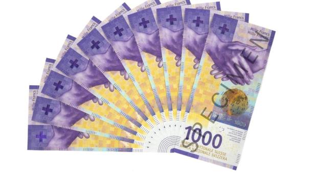 Bargeld Was Sonst Schweiz Hat Neuen 1000 Franken Schein Kurier At