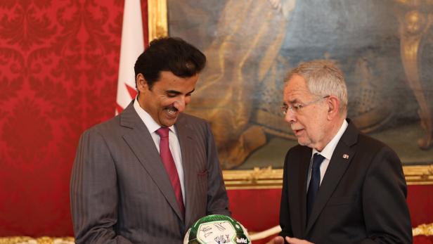 Emir von Katar bei Van der Bellen - die Behandlung der Arbeiter vor der Fußball-WM löste Empörung aus.