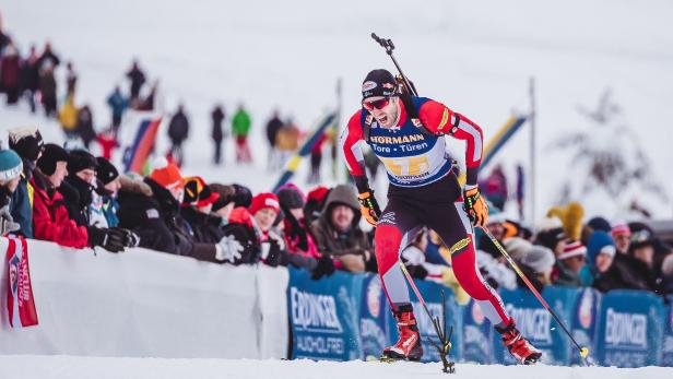 BIATHLON WELTCUP IN HOCHFILZEN: HERREN/STAFFEL: LANDERTINGER (AUT)