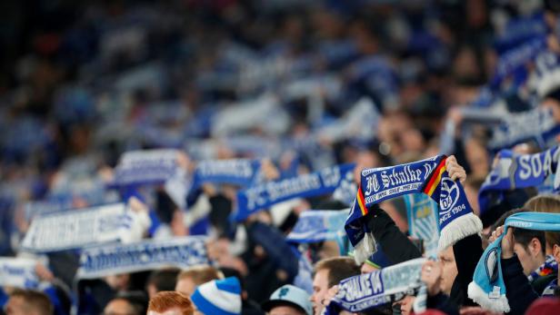 Champions League - Round of 16 First Leg - Schalke 04 v Manchester City