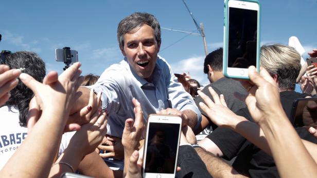 FILE PHOTO:  U.S. Rep. Beto O'Rourke (D-TX), candidate for U.S. Senate greets supporters at a campaign rally in Austin