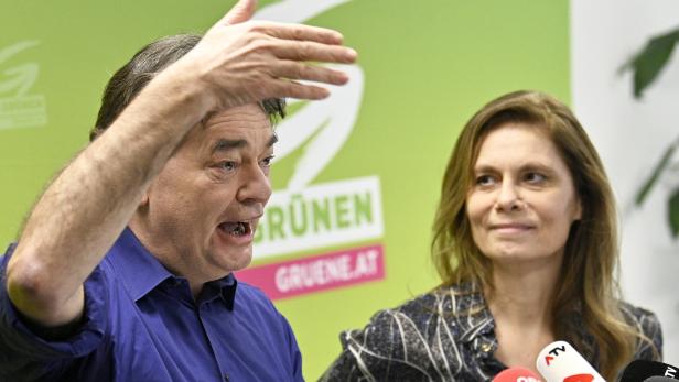Ein ungleiches Paar im grünen EU-Wahlkampf: Werner Kogler und Sarah Wiener.