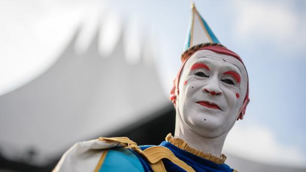 Viele Zirkusbetriebe sind nach den jüngsten Vorfällen verunsichert. Im Bild: Ein Clown des Circus Roncalli