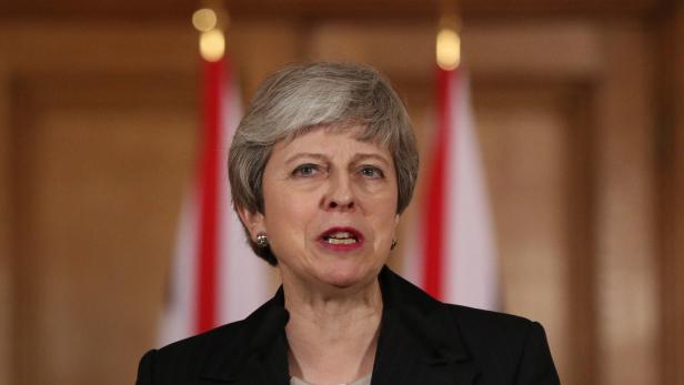 Brexit: May macht Parlament für Verzögerung verantwortlich