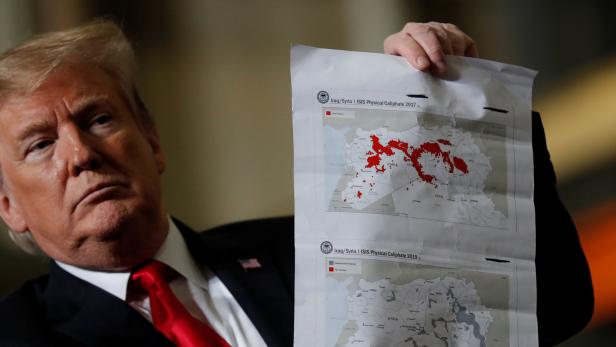 Trump vor zwei Tagen mit seiner IS-Landkarte.