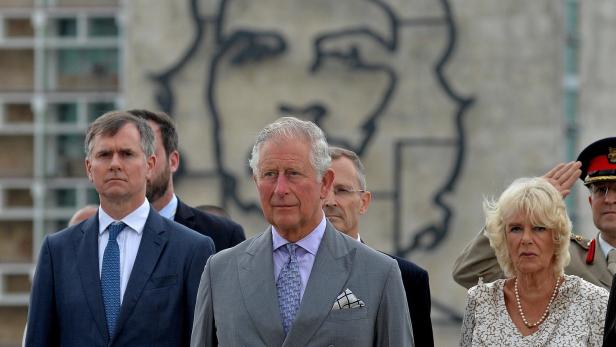 Als erstes Mitglied der Königsfamilie besucht Prinz Charles Kuba.