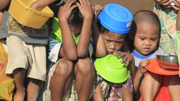 Kinder in Manila, Pilippinen