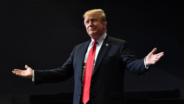 TOPSHOT-US-POLITICS-TRUMP Demokraten bekommen Trumps Steuererklärungen vorerst nicht