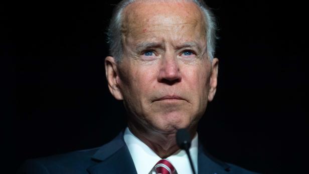 Nasenkuss: Weitere Frau wirft Joe Biden Übergriffigkeit vor