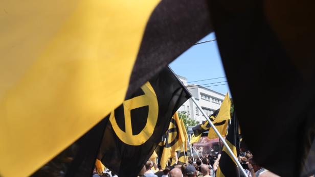 Internes Papier: Identitäre sehen FPÖ als ihre "Lobby"