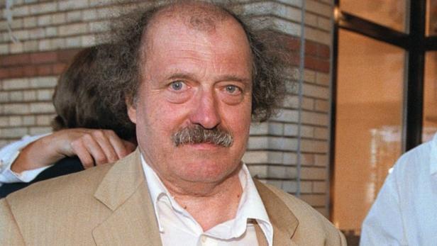 Porträt des Schriftstellers und Literaturnobelpreisträgers Elias Canetti.