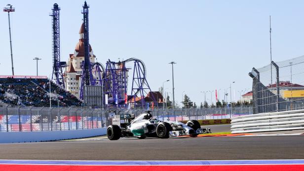 Lewis Hamilton hat sich mit der Strecke in Russland bereits angefreundet.