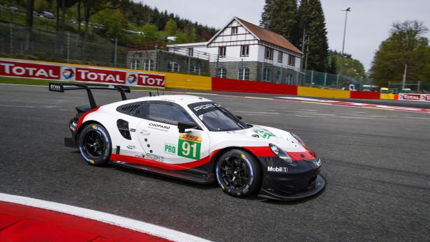 Legenden: Der Porsche 911 von Richard Lietz und die Strecke in Spa