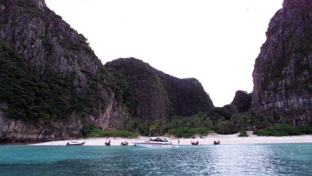 Die Maya Bay auf der Insel Koh Phi Phi bleibt für Touristen gesperrt.