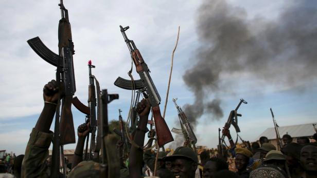 Eine neue Rebellegruppe entfachte neue Kämpfe im Südsudan.