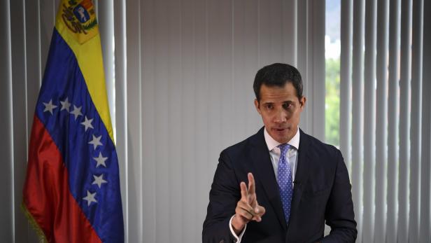 Venezuela: Guaidó offen für Militärintervention der USA