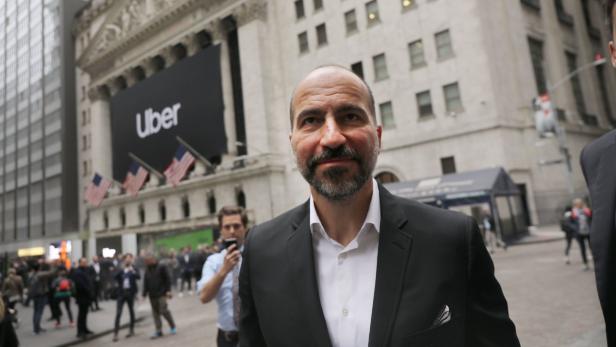 Uber-Boss Dara Khosrowshahi vor der New Yorker Börse.