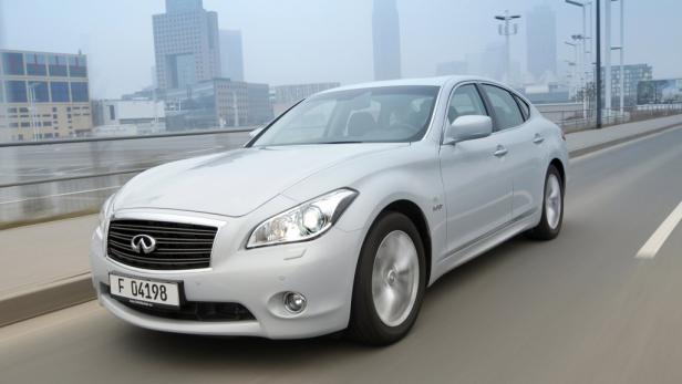 Infiniti M35h: 364 PS Hybrid-Limousine