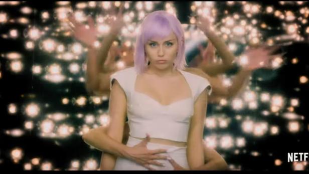 46-146061151 Miley Cyrus spielt in Staffel 5 von "Black Mirror" mit.