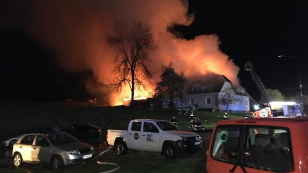 Familie rettete sich aus brennendem Bauernhaus in Bruderndorf