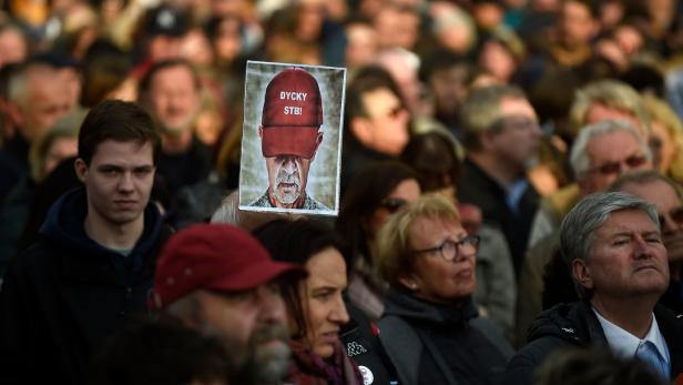 Demos in Tschechien gegen Premier Babiš wegen angeblichen Betrugs