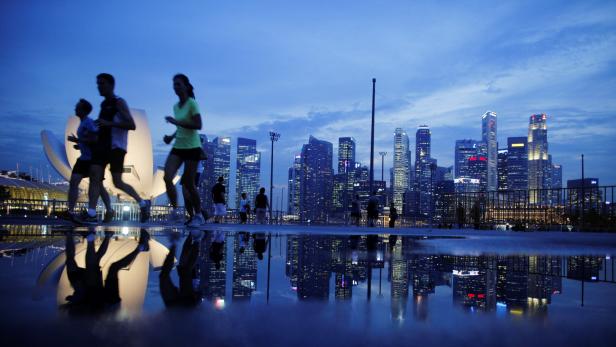 Skyline von Singapur. Die Metropole gilt als Sprungbrett für den gesamten südostasiatischen Markt mit weit mehr als einer halben Milliarde Einwohner. Das macht sie für Exportfirmen so attraktiv.