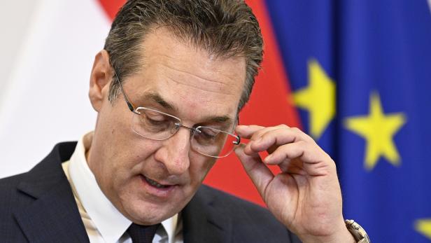 Jetzt im Livestream: Strache gibt nach Skandal Rücktritt bekannt