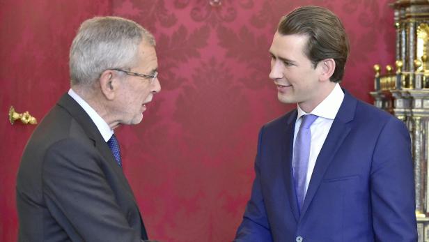Bundespräsident Alexander Van der Bellen empfängt Bundeskanzler Sebastian Kurz (ÖVP)