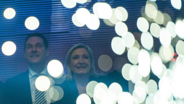 Vorbei - die einstigen Verbündeten Heinz-Christian Strache und Marine Le Pen