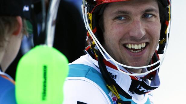 So schaut ein Siegerlächeln aus. Marcel Hirscher durfte es am Sonntag zum 22. Mal im Weltcup aufsetzen.