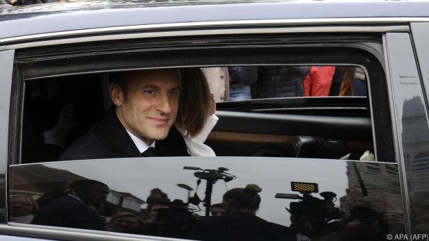 Macron nach Wahlniederlage geschwächt
