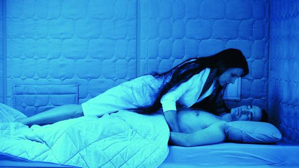 Sex an Bord des Raumschiffs: Oscar-Preisträgerin Juliette Binoche und Robert Pattinson
