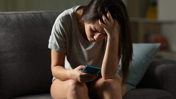 Soziale Medien können die psychische Gesundheit von jungen Menschen beeinträchtigen.