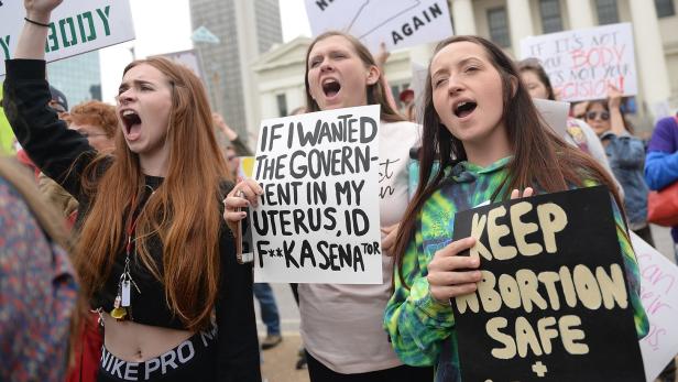 Pro-Choice Demonstrantinnen in St. Louis.
