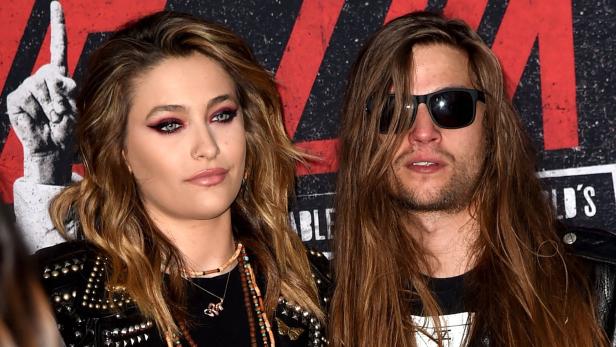 Paris Jackson und ihr Freund planen Hochzeit, behauptet ein Insider.