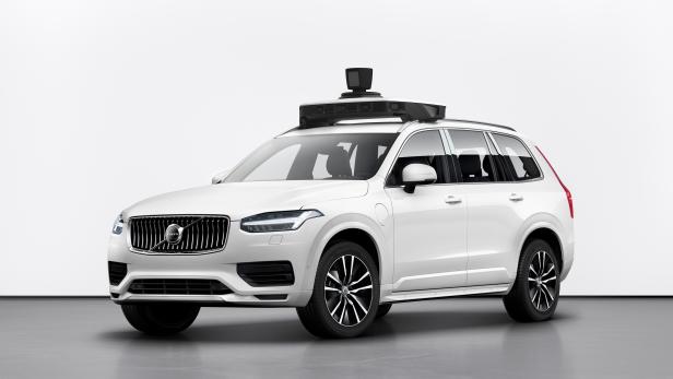 Volvo und Uber präsentieren selbstfahrendes Auto