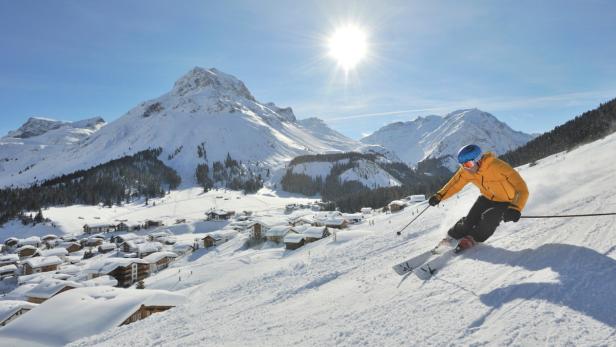 Dank Hotelpreisen im Jänner günstiger: Skiurlaub in Lech Zürs am Arlberg.