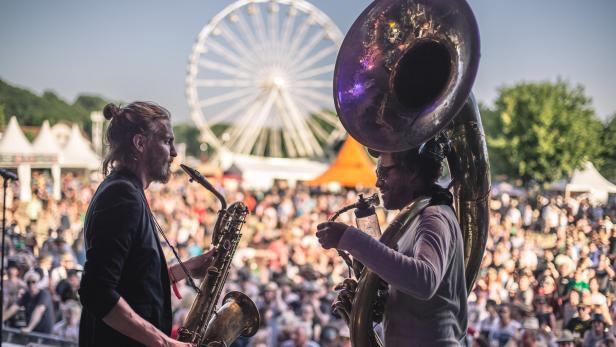 Musiker und Musikfans aus halb Mitteleuropa zieht’s am Wochenende ins oberösterreichische Innviertel: In Ort im Innkreis steigt das 9. Woodstock der Blasmusik