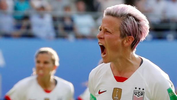 FILE PHOTO: Women's World Cup - Round of 16 - Spain v United States