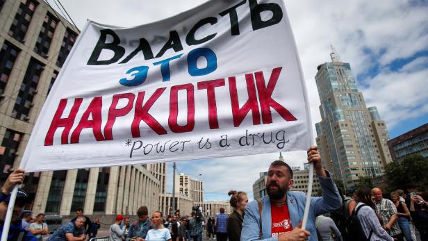 Demonstration russischer Journalisten: &quot;Macht ist eine Droge&quot;