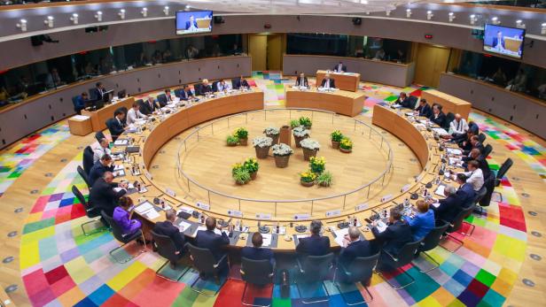 EU-Sondergipfel soll Einigung über Spitzenposten bringen